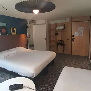 *** Hotel Ibis Brancion Parc Des Expositions 15eme Frankreich